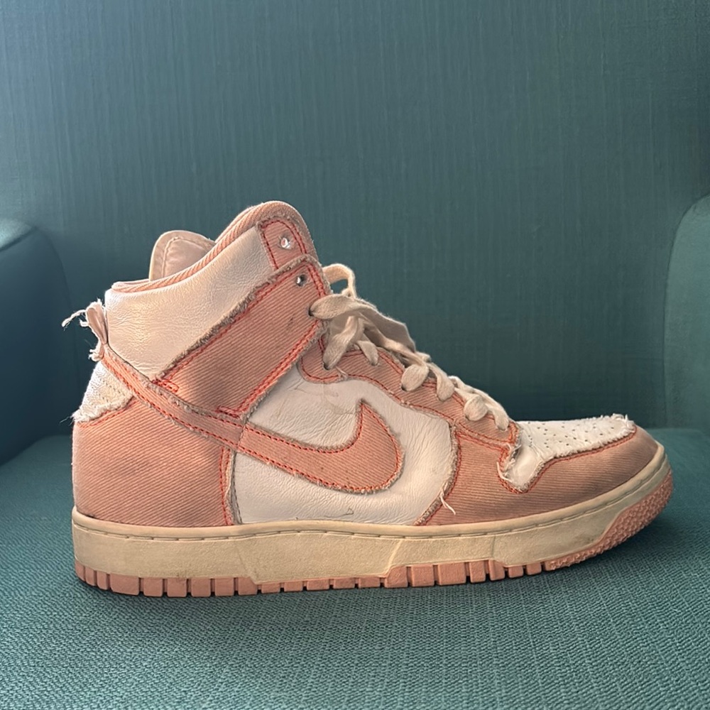 Nike Women's Sneakers - Pink and Cream